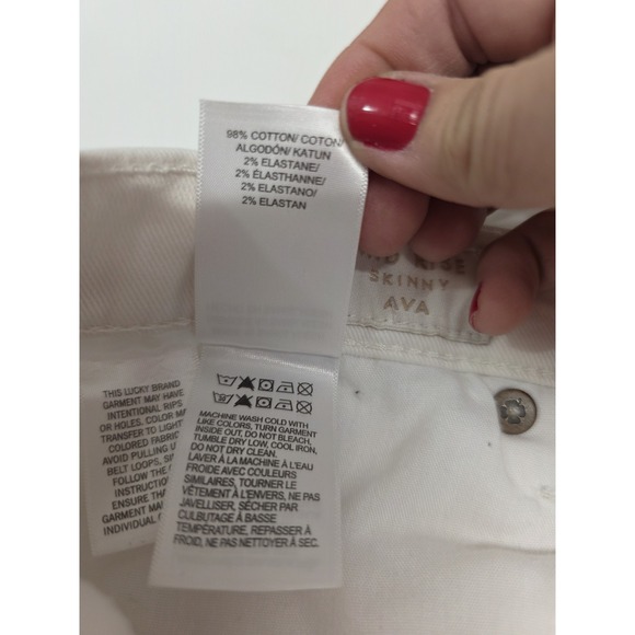 Lucky Brand Size 8/31 Solid White Denim Ava Mid-Rise Skinny Jeans 26" Inseam - Picture 11 of 11